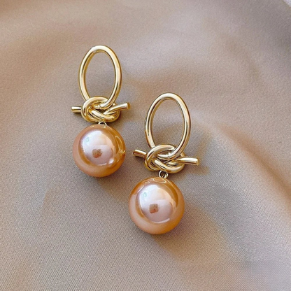 Elegant Perle Drap Earring