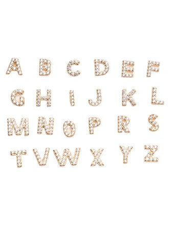 Initial Ørepynt 1stk | Hvitt Gull