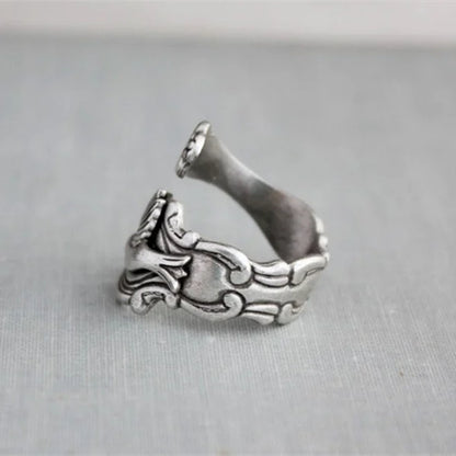 “Hviskende Blomst Ring”